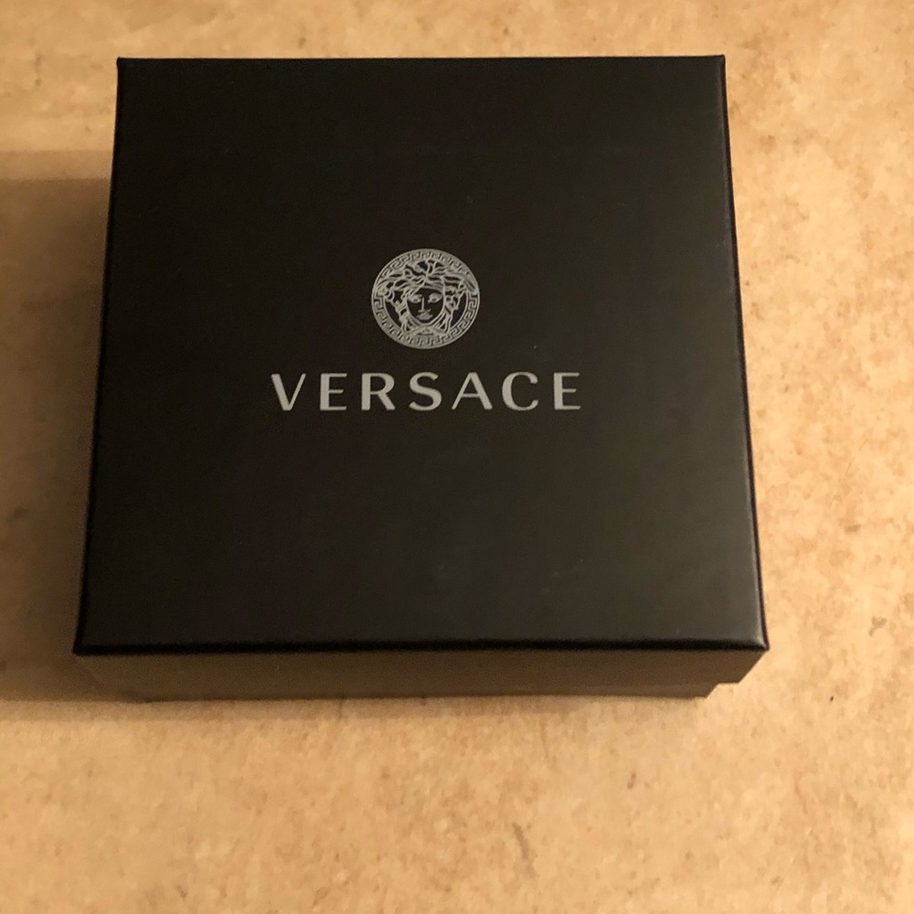 🖤VERSACE 🖤 - Picture 4 of 12